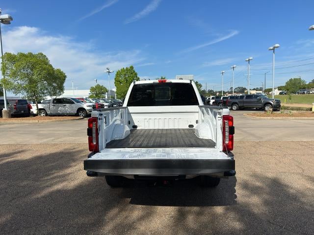 2024 Ford Super Duty F-250 SRW LARIAT 4WD Crew Cab 6.75' Box