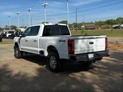2024 Ford Super Duty F-250 SRW LARIAT 4WD Crew Cab 6.75' Box