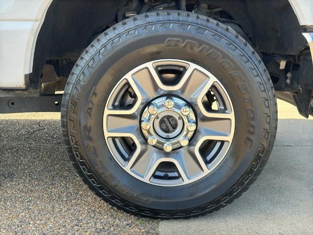 2024 Ford Super Duty F-250 SRW LARIAT 4WD Crew Cab 6.75' Box