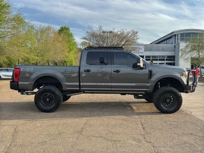 2018 Ford Super Duty F-250 SRW Platinum 4WD Crew Cab 6.75' Box