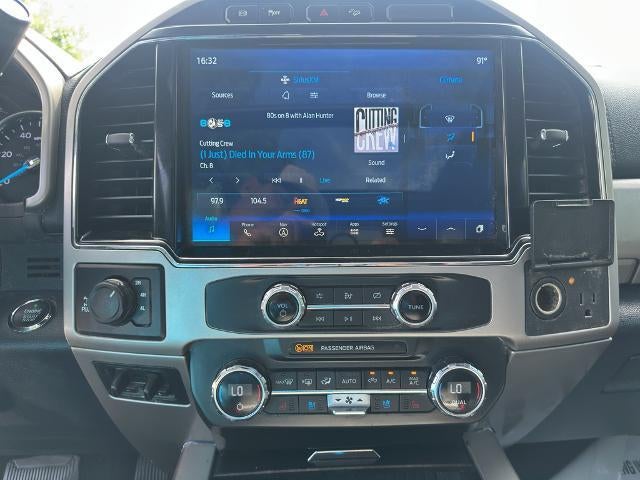 2022 Ford Super Duty F-250 SRW LARIAT 4WD Crew Cab 6.75' Box