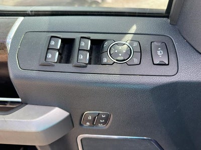 2022 Ford Super Duty F-250 SRW LARIAT 4WD Crew Cab 6.75' Box