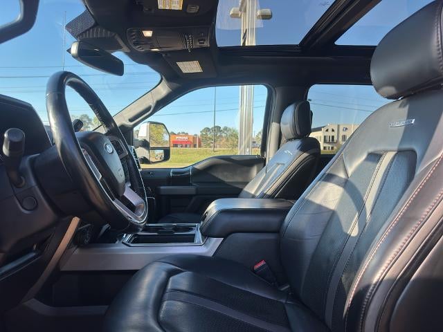 2020 Ford Super Duty F-250 SRW Platinum 4WD Crew Cab 6.75' Box