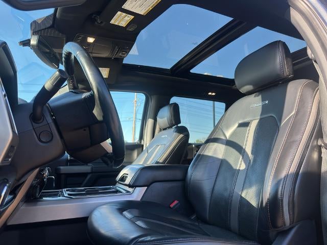 2020 Ford Super Duty F-250 SRW Platinum 4WD Crew Cab 6.75' Box