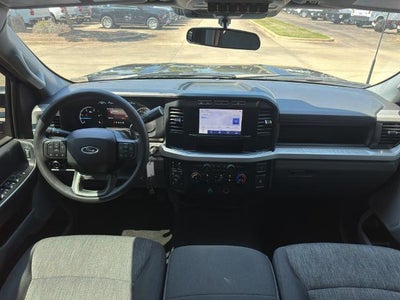 2023 Ford Super Duty F-250 SRW XL 4WD Crew Cab 6.75' Box