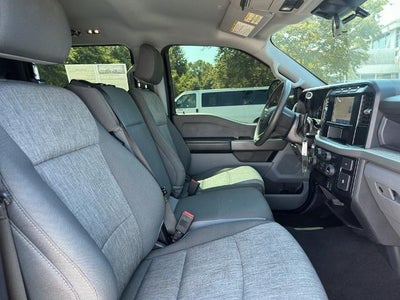 2023 Ford Super Duty F-250 SRW XL 4WD Crew Cab 6.75' Box