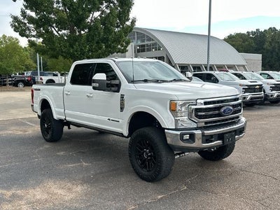 2022 Ford Super Duty F-250 SRW LARIAT 4WD Crew Cab 6.75' Box