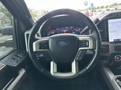 2022 Ford Super Duty F-250 SRW LARIAT 4WD Crew Cab 6.75' Box