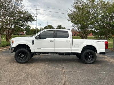 2022 Ford Super Duty F-250 SRW LARIAT 4WD Crew Cab 6.75' Box