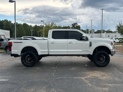 2022 Ford Super Duty F-250 SRW LARIAT 4WD Crew Cab 6.75' Box