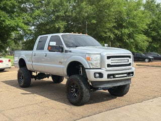 2015 Ford Super Duty F-350 SRW 4WD Crew Cab 6-3/4 Ft Box Lariat