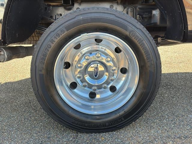 2020 Ford Super Duty F-450 DRW Platinum 4WD Crew Cab 8' Box