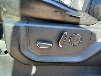 2020 Ford Super Duty F-450 DRW Platinum 4WD Crew Cab 8' Box