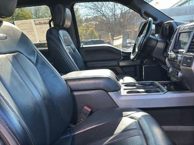 2020 Ford Super Duty F-450 DRW Platinum 4WD Crew Cab 8' Box