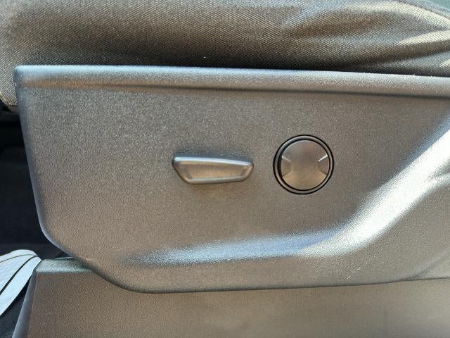 2023 Ford F-150 XLT 2WD SuperCrew 5.5' Box