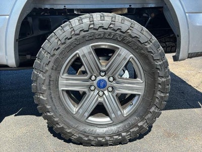 2020 Ford F-150 LARIAT 4WD SuperCrew 5.5' Box