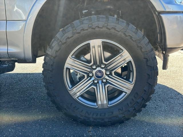 2020 Ford F-150 LARIAT 4WD SuperCrew 5.5' Box