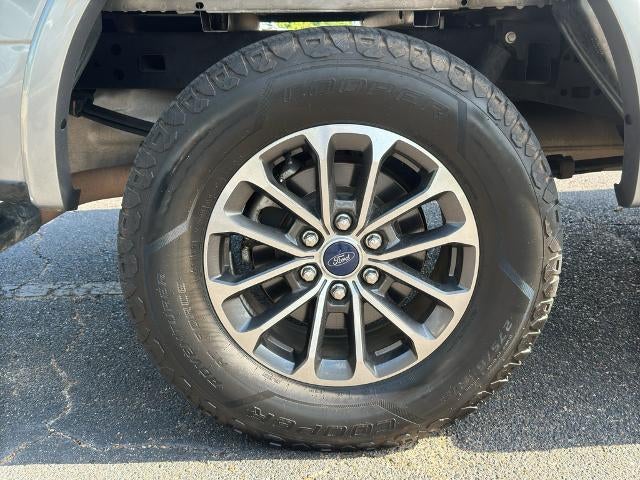 2020 Ford F-150 LARIAT 4WD SuperCrew 5.5' Box