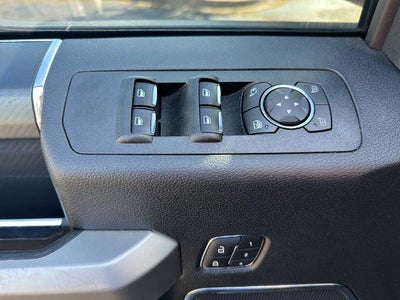 2020 Ford F-150 LARIAT 4WD SuperCrew 5.5' Box