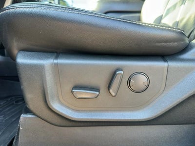 2020 Ford F-150 LARIAT 4WD SuperCrew 5.5' Box