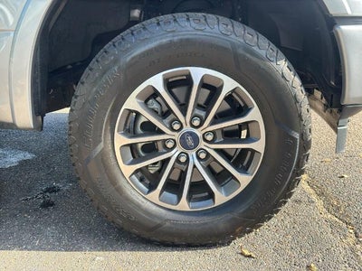 2020 Ford F-150 LARIAT 4WD SuperCrew 5.5' Box