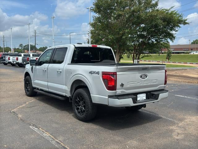 2024 Ford F-150 XLT 4WD SuperCrew 5.5' Box