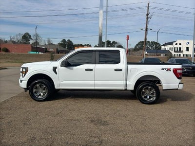 2023 Ford F-150 XL 4WD SuperCrew 5.5' Box