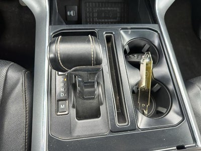 2022 Ford F-150 LARIAT 4WD SuperCrew 5.5' Box