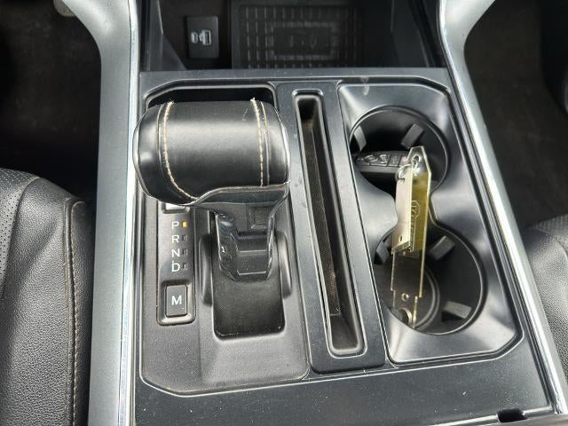 2022 Ford F-150 LARIAT 4WD SuperCrew 5.5' Box