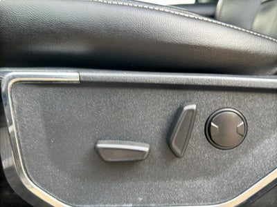 2022 Ford F-150 LARIAT 4WD SuperCrew 5.5' Box