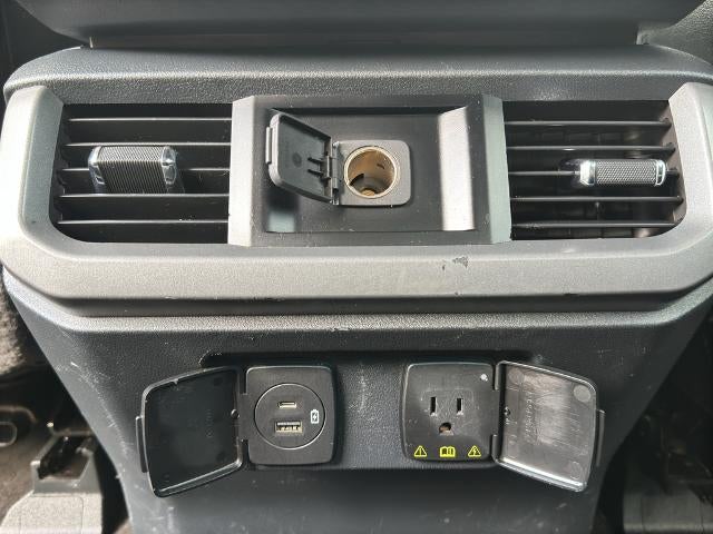 2022 Ford F-150 LARIAT 4WD SuperCrew 5.5' Box
