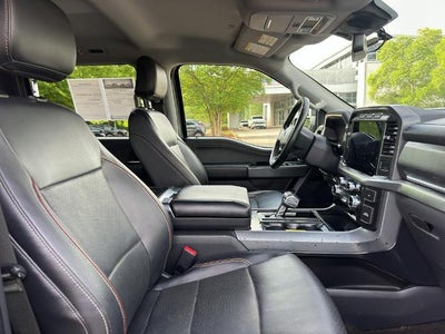 2022 Ford F-150 LARIAT 4WD SuperCrew 5.5' Box