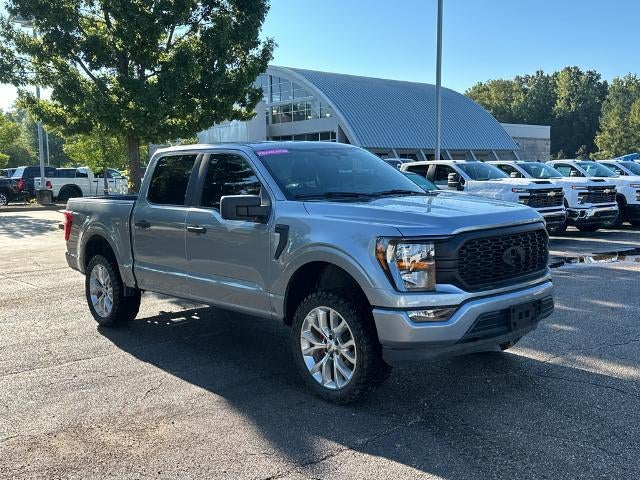 2023 Ford F-150 XL 4WD SuperCrew 5.5' Box