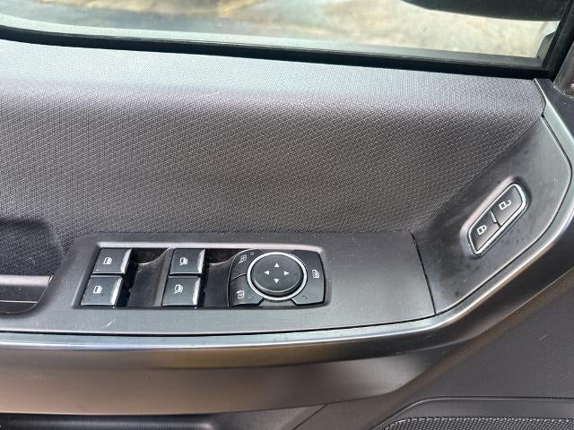 2023 Ford F-150 XL 4WD SuperCrew 5.5' Box