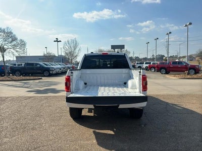 2022 Ford F-150 XLT 4WD SuperCrew 5.5' Box