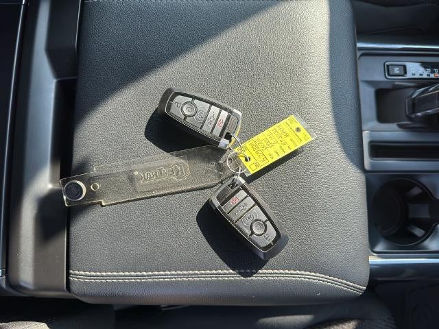 2022 Ford F-150 XLT 4WD SuperCrew 5.5' Box