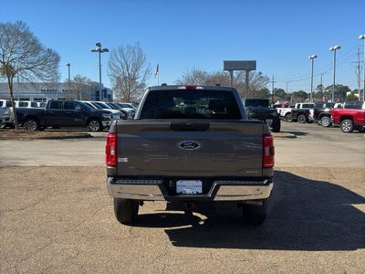 2022 Ford F-150 XLT 4WD SuperCrew 5.5' Box