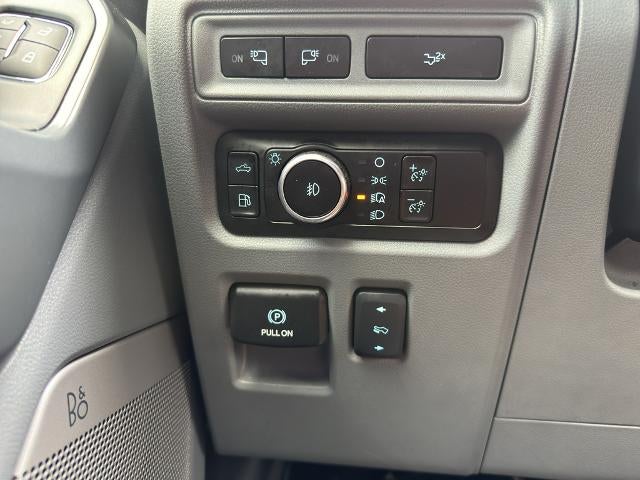 2024 Ford F-150 LARIAT 4WD SuperCrew 5.5' Box