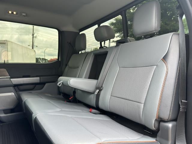 2024 Ford F-150 LARIAT 4WD SuperCrew 5.5' Box