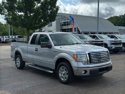 2011 Ford F-150 2WD SuperCab 6-1/2 Ft Box XLT