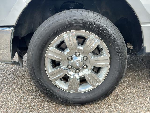 2011 Ford F-150 2WD SuperCab 6-1/2 Ft Box XLT
