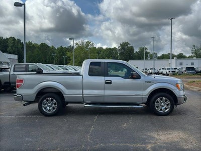 2011 Ford F-150 2WD SuperCab 6-1/2 Ft Box XLT