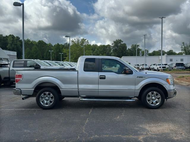 2011 Ford F-150 2WD SuperCab 6-1/2 Ft Box XLT