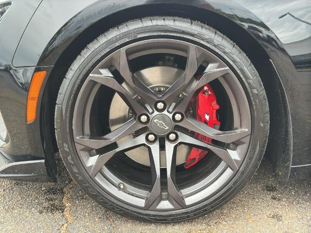 2022 Chevrolet Camaro 2dr Coupe 1SS