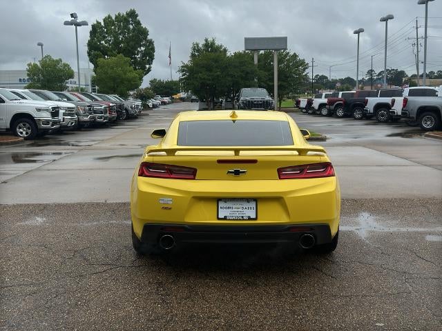 2017 Chevrolet Camaro 2dr Coupe 1SS