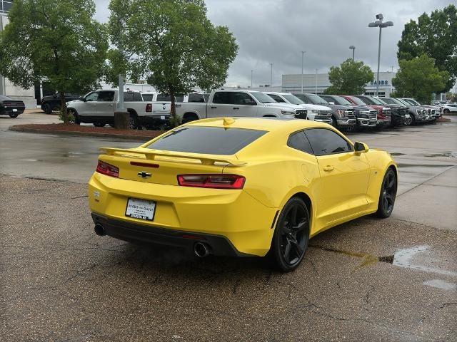 2017 Chevrolet Camaro 2dr Coupe 1SS