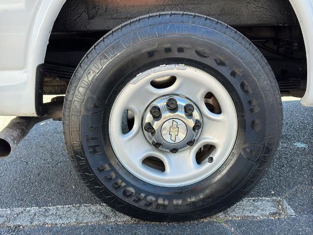 2021 Chevrolet Express Passenger 3500 Extended Wheelbase Rear-Wheel Drive 1LT