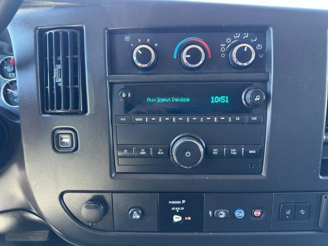 2021 Chevrolet Express Passenger 3500 Extended Wheelbase Rear-Wheel Drive 1LT