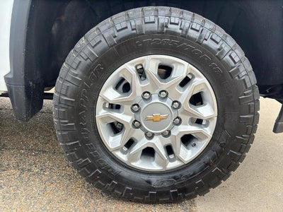 2025 Chevrolet Silverado 2500 HD Crew Cab Standard Box 4-Wheel Drive LT
