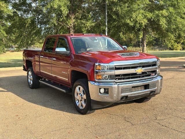 2019 Chevrolet Silverado 2500 HD Crew Cab Standard Box 4-Wheel Drive LTZ